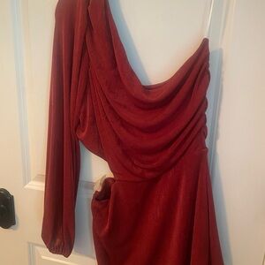 Elegant One-Shoulder Dress